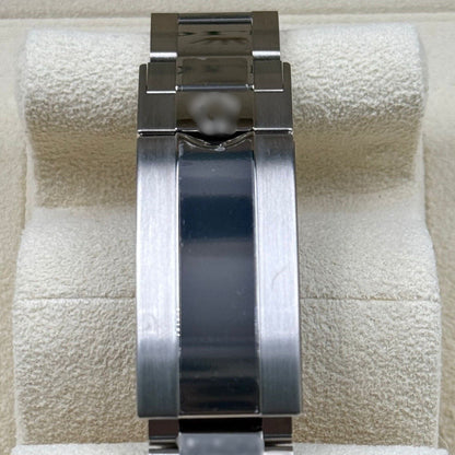 SUBMARINER BLUE
